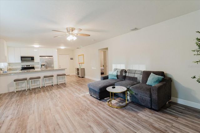 7800 WASHINGTON STREET, Port Richey, FL 34668