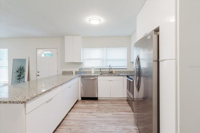 7800 WASHINGTON STREET, Port Richey, FL 34668