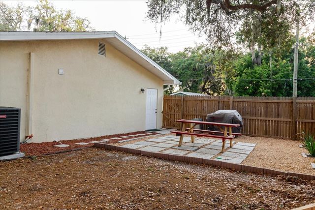 7800 WASHINGTON STREET, Port Richey, FL 34668