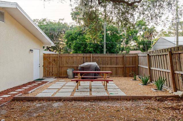 7800 WASHINGTON STREET, Port Richey, FL 34668