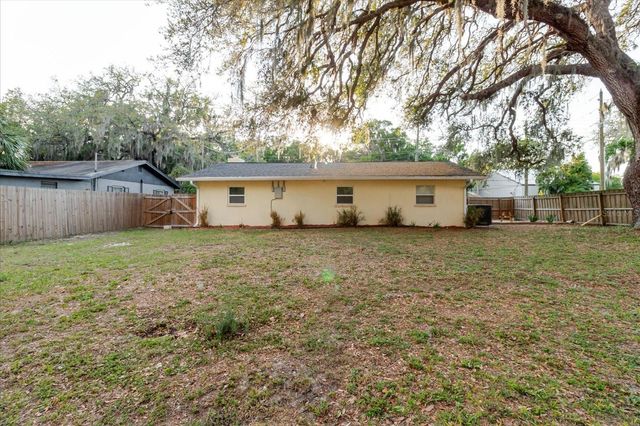 7800 WASHINGTON STREET, Port Richey, FL 34668