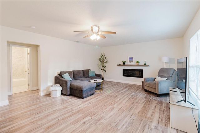 7800 WASHINGTON STREET, Port Richey, FL 34668