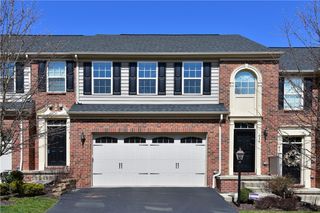 616 Edison Dr, Marshall, PA 15090