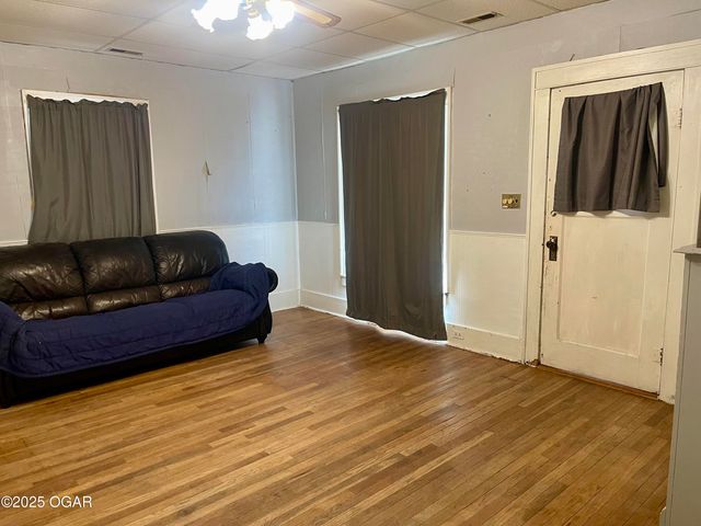 308 S 2nd Street, Sarcoxie, MO 64862
