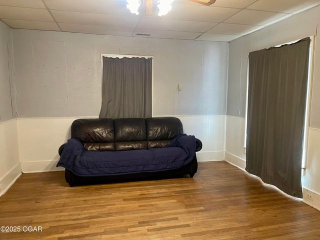 308 S 2nd Street, Sarcoxie, MO 64862