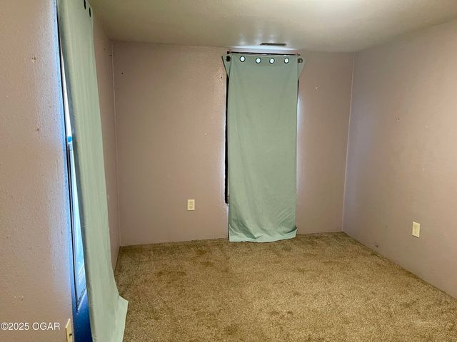 308 S 2nd Street, Sarcoxie, MO 64862