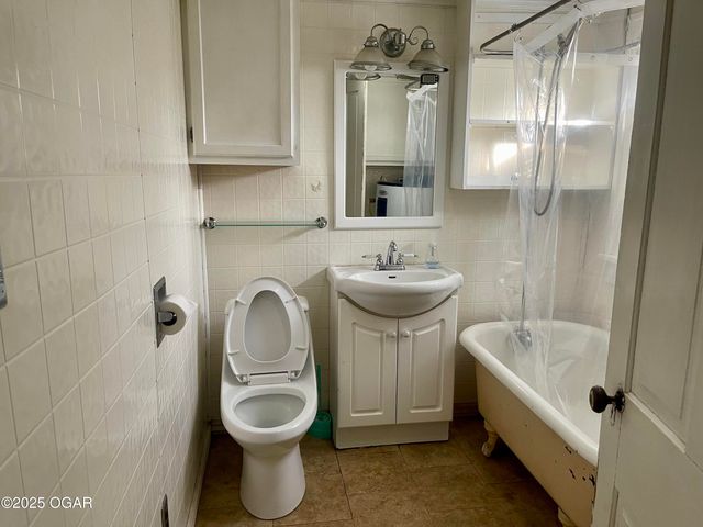 308 S 2nd Street, Sarcoxie, MO 64862
