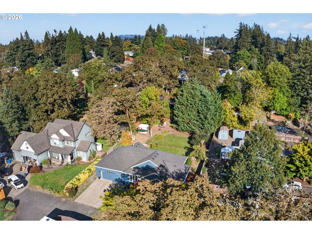 1325 Se DUSTIN Dr, Milwaukie, OR 97267
