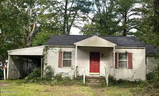 809 Robertson Street, Brookhaven, MS 39601