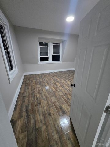 540 Grand Avenue, Cincinnati, OH 45205