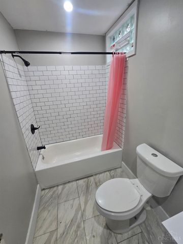 540 Grand Avenue, Cincinnati, OH 45205