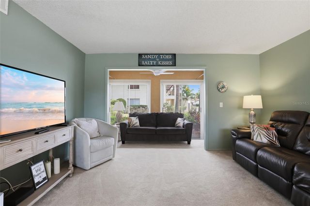 3710 EL POINIER COURT 511, Sarasota, FL 34232