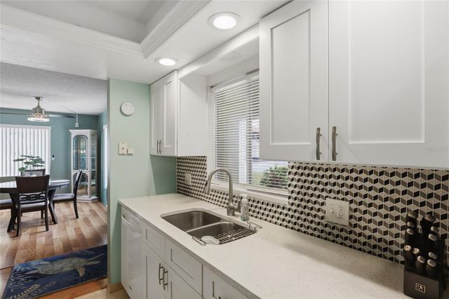3710 EL POINIER COURT 511, Sarasota, FL 34232