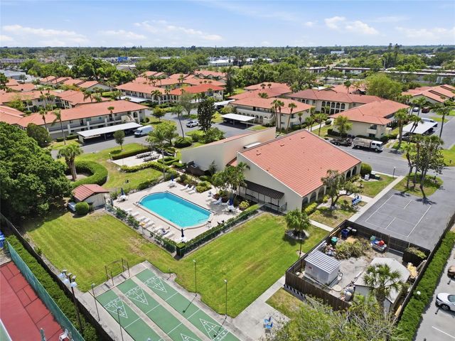 3710 EL POINIER COURT 511, Sarasota, FL 34232