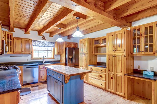 3052 Gravel Lick Branch Road, Berea, KY 40403