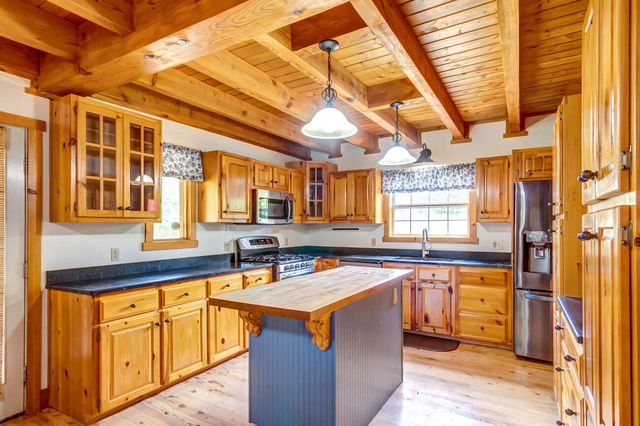 3052 Gravel Lick Branch Road, Berea, KY 40403