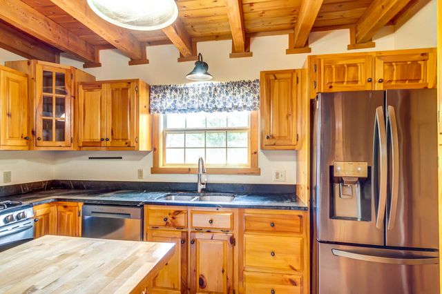 3052 Gravel Lick Branch Road, Berea, KY 40403