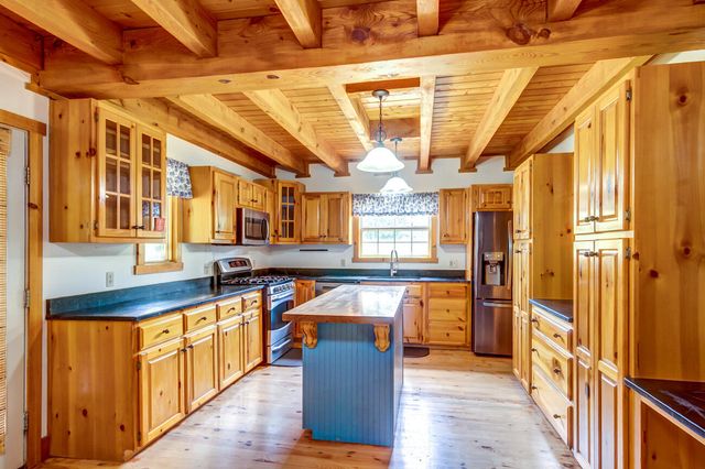 3052 Gravel Lick Branch Road, Berea, KY 40403