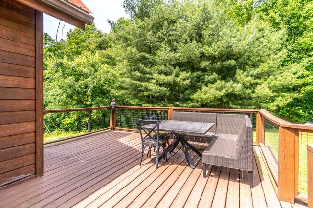 3052 Gravel Lick Branch Road, Berea, KY 40403