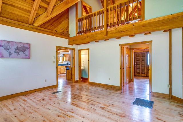 3052 Gravel Lick Branch Road, Berea, KY 40403