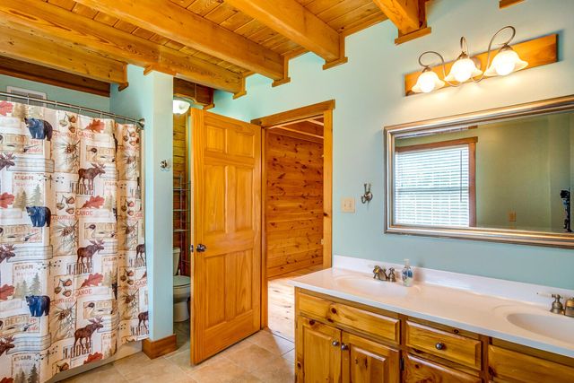 3052 Gravel Lick Branch Road, Berea, KY 40403