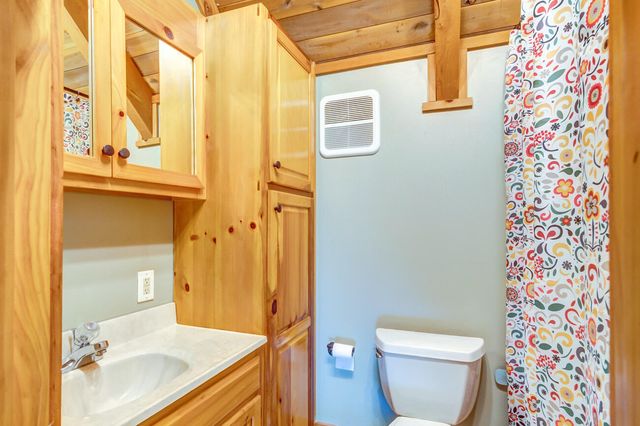 3052 Gravel Lick Branch Road, Berea, KY 40403