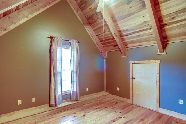 3052 Gravel Lick Branch Road, Berea, KY 40403