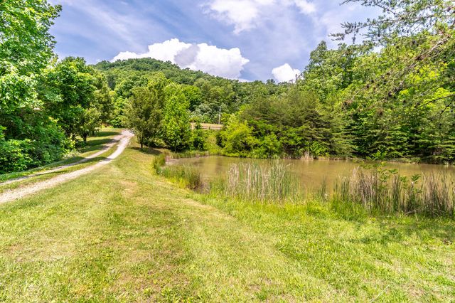 3052 Gravel Lick Branch Road, Berea, KY 40403