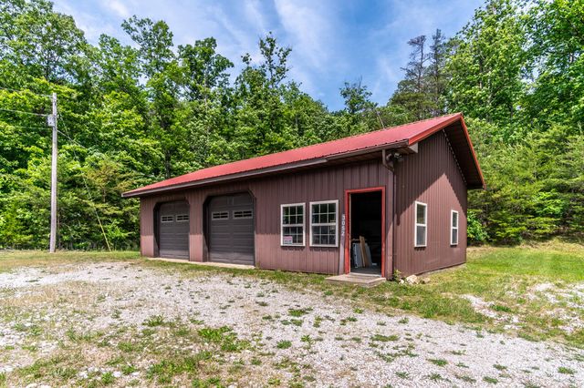 3052 Gravel Lick Branch Road, Berea, KY 40403