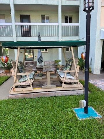 801 83RD AVENUE N 310, St Petersburg, FL 33702