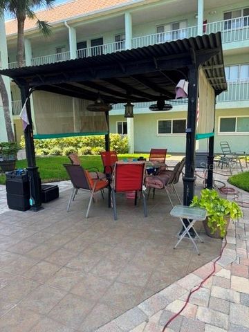 801 83RD AVENUE N 310, St Petersburg, FL 33702