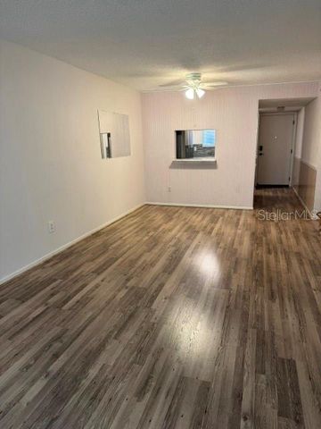 801 83RD AVENUE N 310, St Petersburg, FL 33702