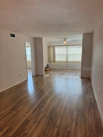 801 83RD AVENUE N 310, St Petersburg, FL 33702