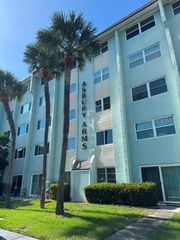801 83RD AVENUE N 310, St Petersburg, FL 33702