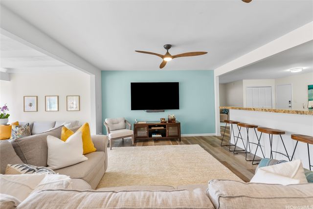 730 Kumukahi Place, Honolulu, HI 96825