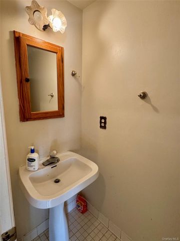 47 Brick Pond Road, Middletown, NY 10940