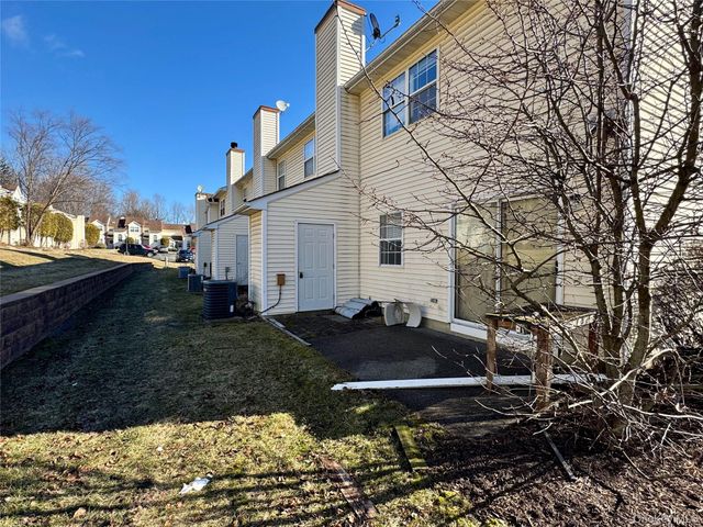 47 Brick Pond Road, Middletown, NY 10940