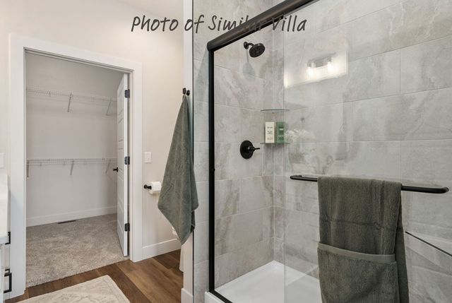 604 15TH Street N, Le Claire, IA 52753