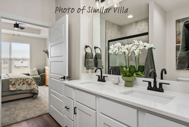 604 15TH Street N, Le Claire, IA 52753