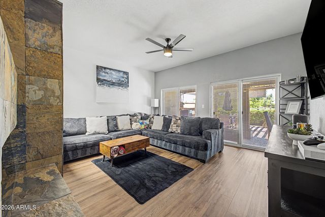 2322 S ROGERS -- 33, Mesa, AZ 85202