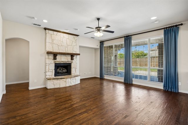 7701 Glenmere Trail, Sachse, TX 75048