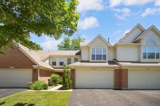 30W033 Princeton Court 30W033, Warrenville, IL 60555