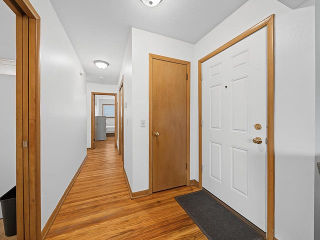 426 RUSHMORE Lane, Madison, WI 53711