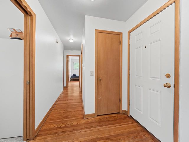 426 RUSHMORE Lane, Madison, WI 53711