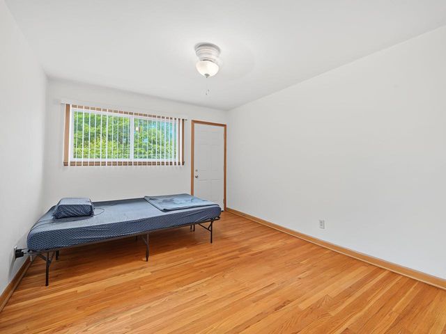 426 RUSHMORE Lane, Madison, WI 53711