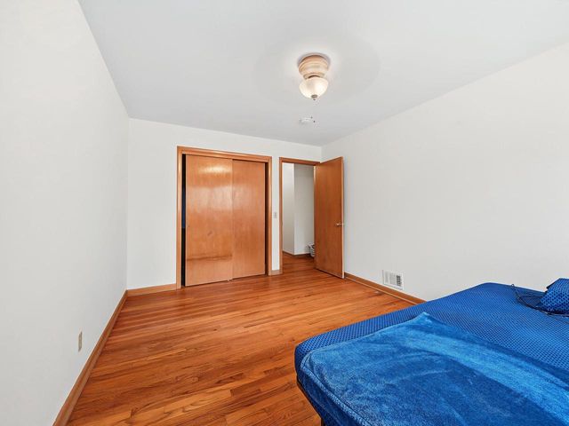 426 RUSHMORE Lane, Madison, WI 53711