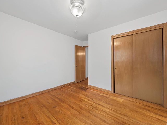 426 RUSHMORE Lane, Madison, WI 53711