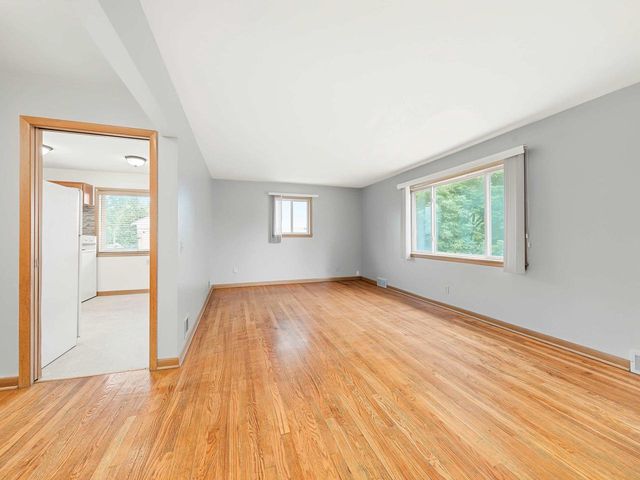 426 RUSHMORE Lane, Madison, WI 53711