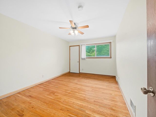 426 RUSHMORE Lane, Madison, WI 53711