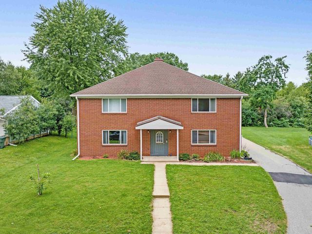 426 RUSHMORE Lane, Madison, WI 53711